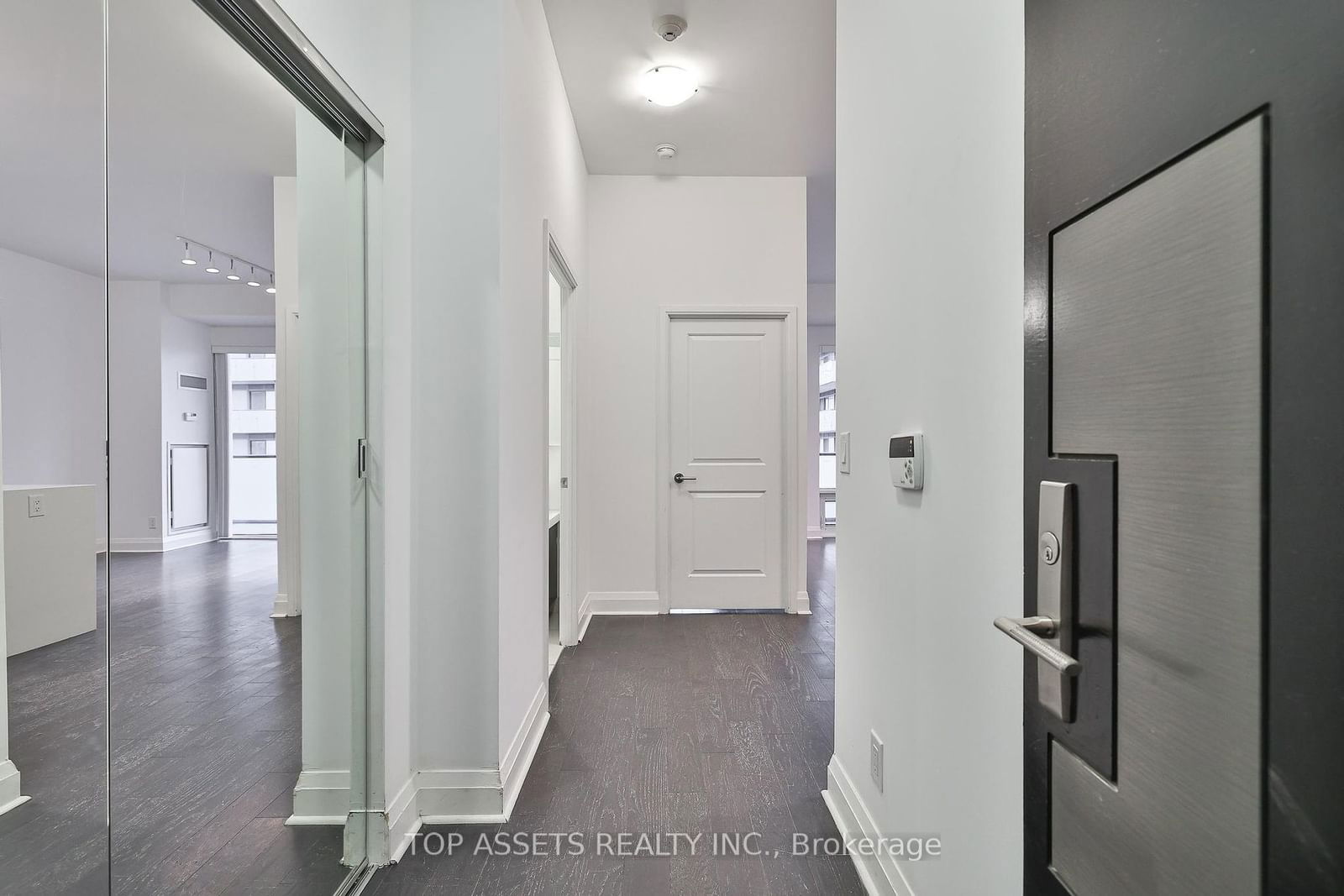 65 St. Mary St, unit 3909 for rent