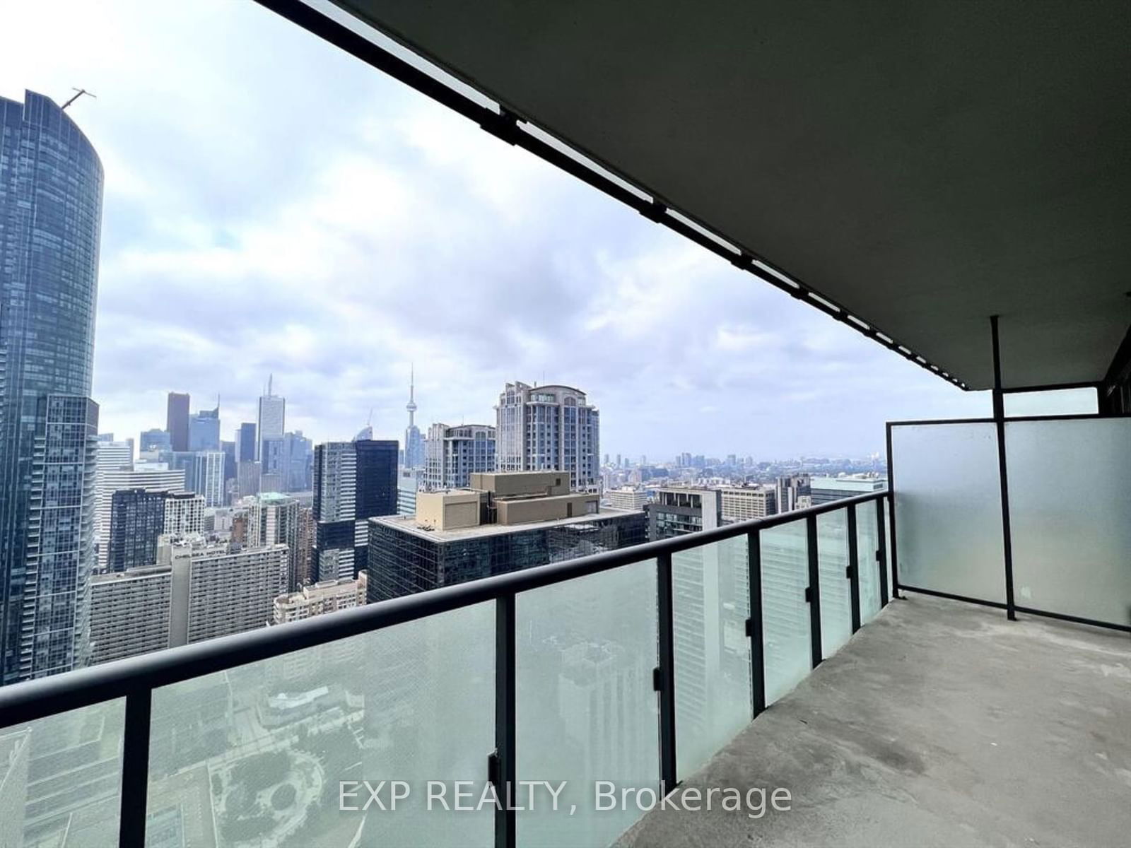 15 Grenville St, unit 4102 for rent - image #10