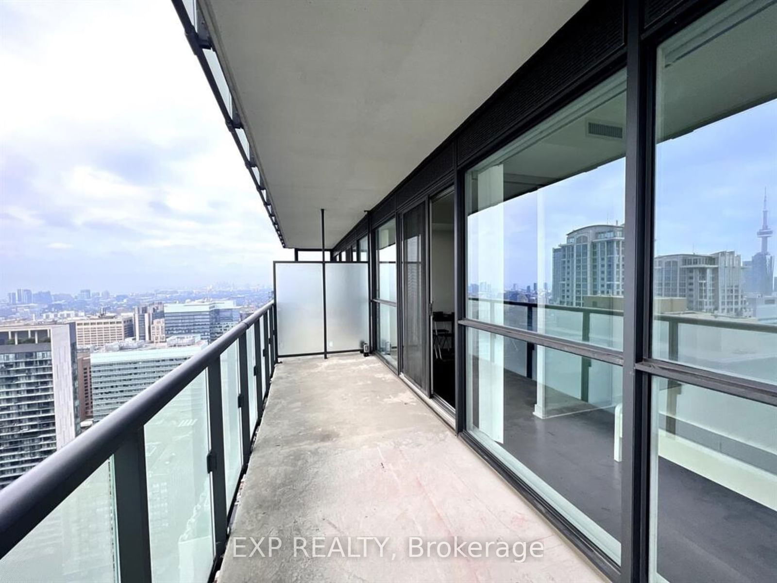 15 Grenville St, unit 4102 for rent - image #11