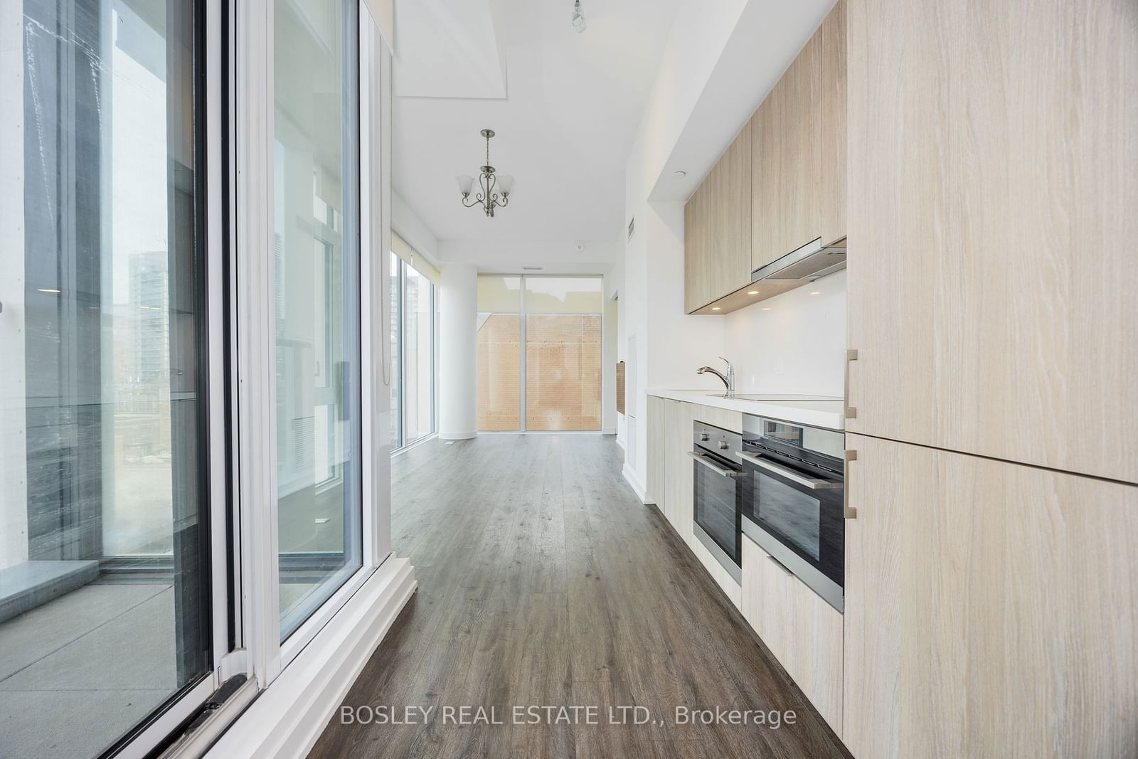 158 Front St E, unit 903 for sale - image #11