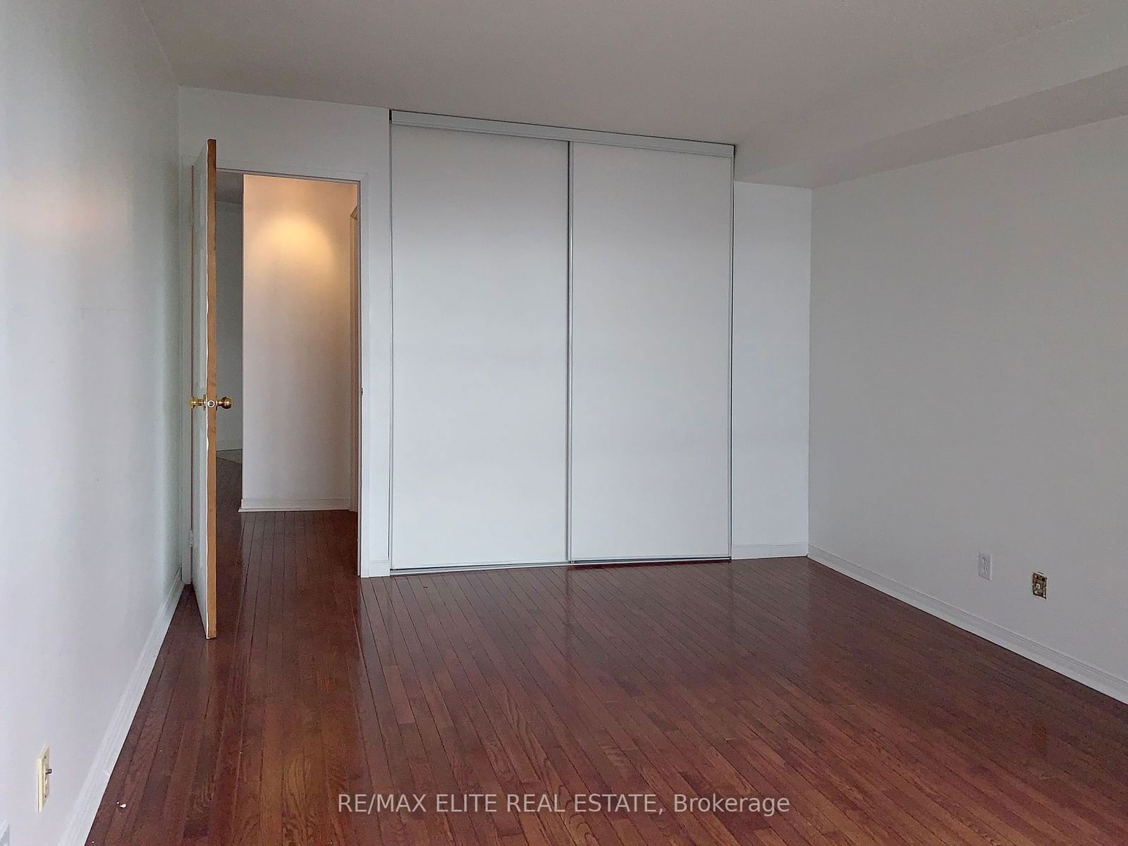 260 Queens Quay W, unit 3107 for rent