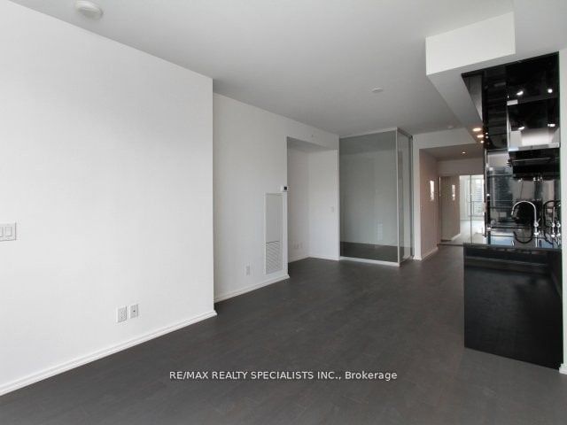 70 Temperance St, unit 1517 for rent - image #5