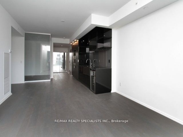 70 Temperance St, unit 1517 for rent - image #9