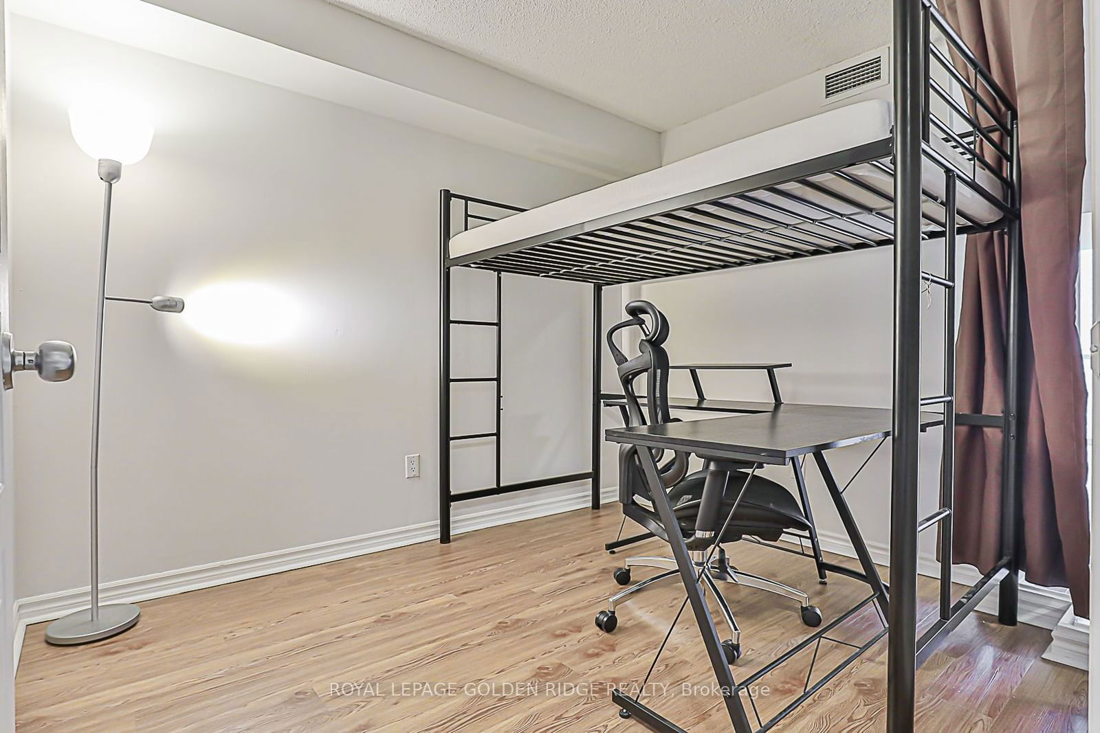 801 Bay St, unit 1103 for sale - image #12