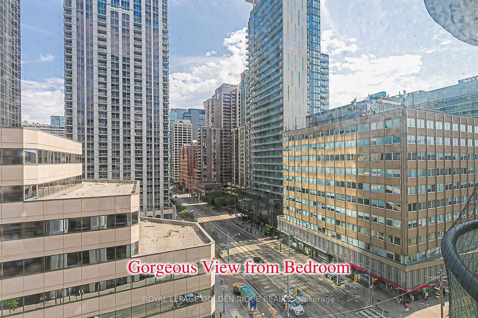 801 Bay St, unit 1103 for sale - image #18