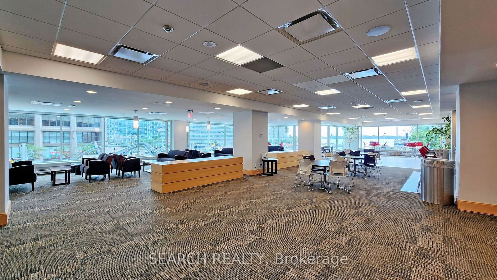 10 Yonge St, unit 413 for sale - image #30