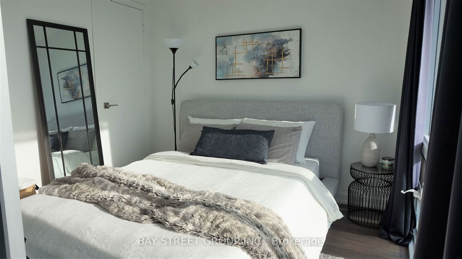 28 Wellesley St E, unit 2902 for rent - image #6