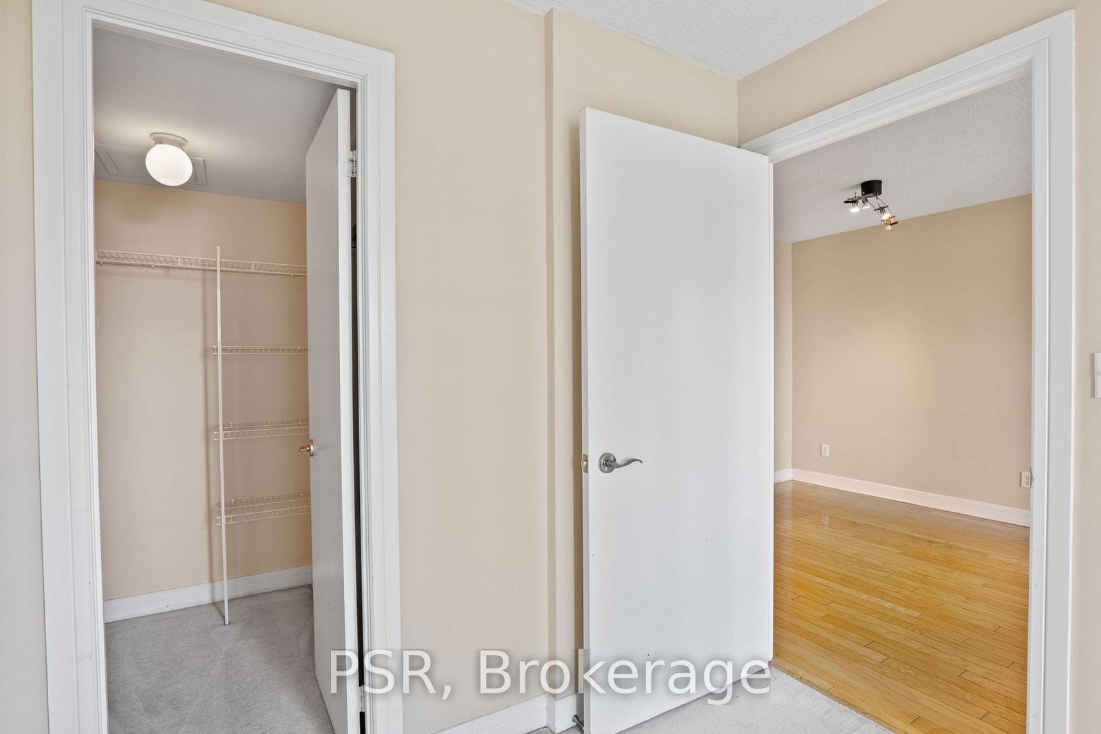 16 Harrison Garden Blvd, unit 1105 for rent - image #21