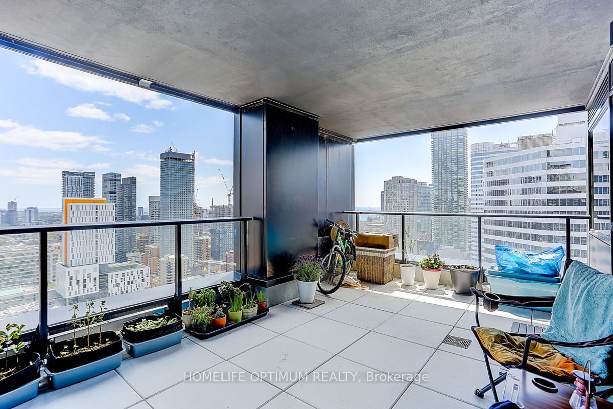 20 Edward St, unit LPH2 for sale - image #17