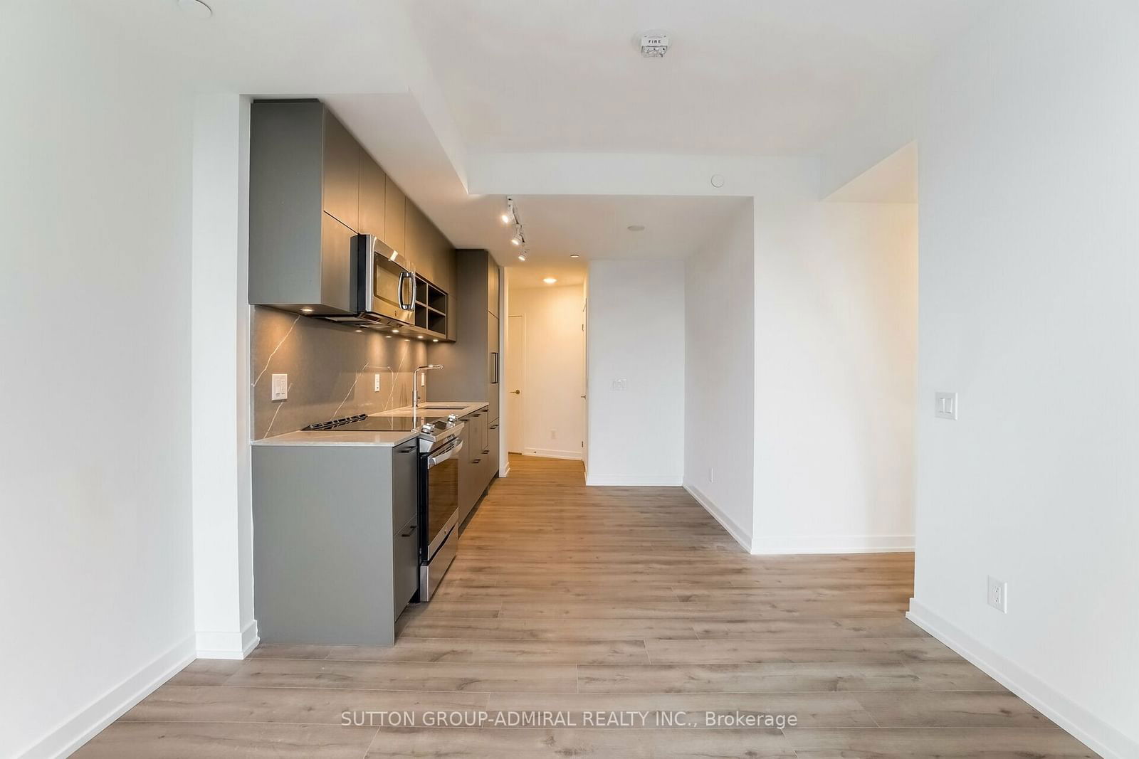 135 East Liberty St, unit 1003 for sale