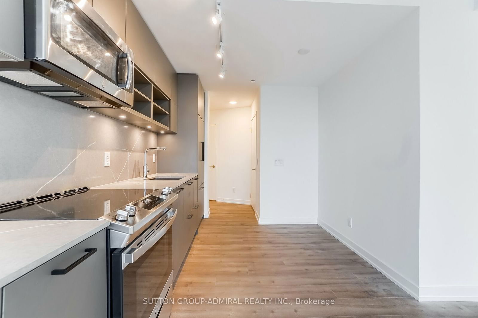 135 East Liberty St, unit 1003 for sale