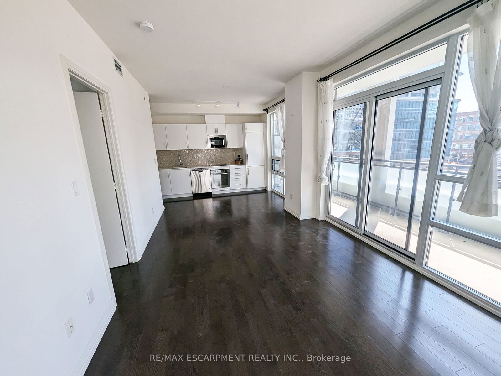 460 Adelaide St E, unit 622 for rent