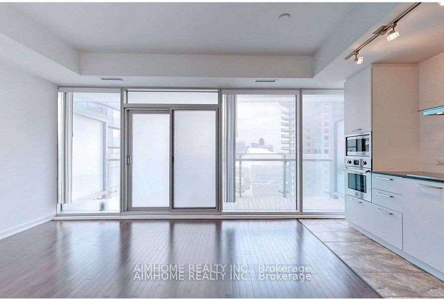 14 York St, unit 2307 for sale - image #10