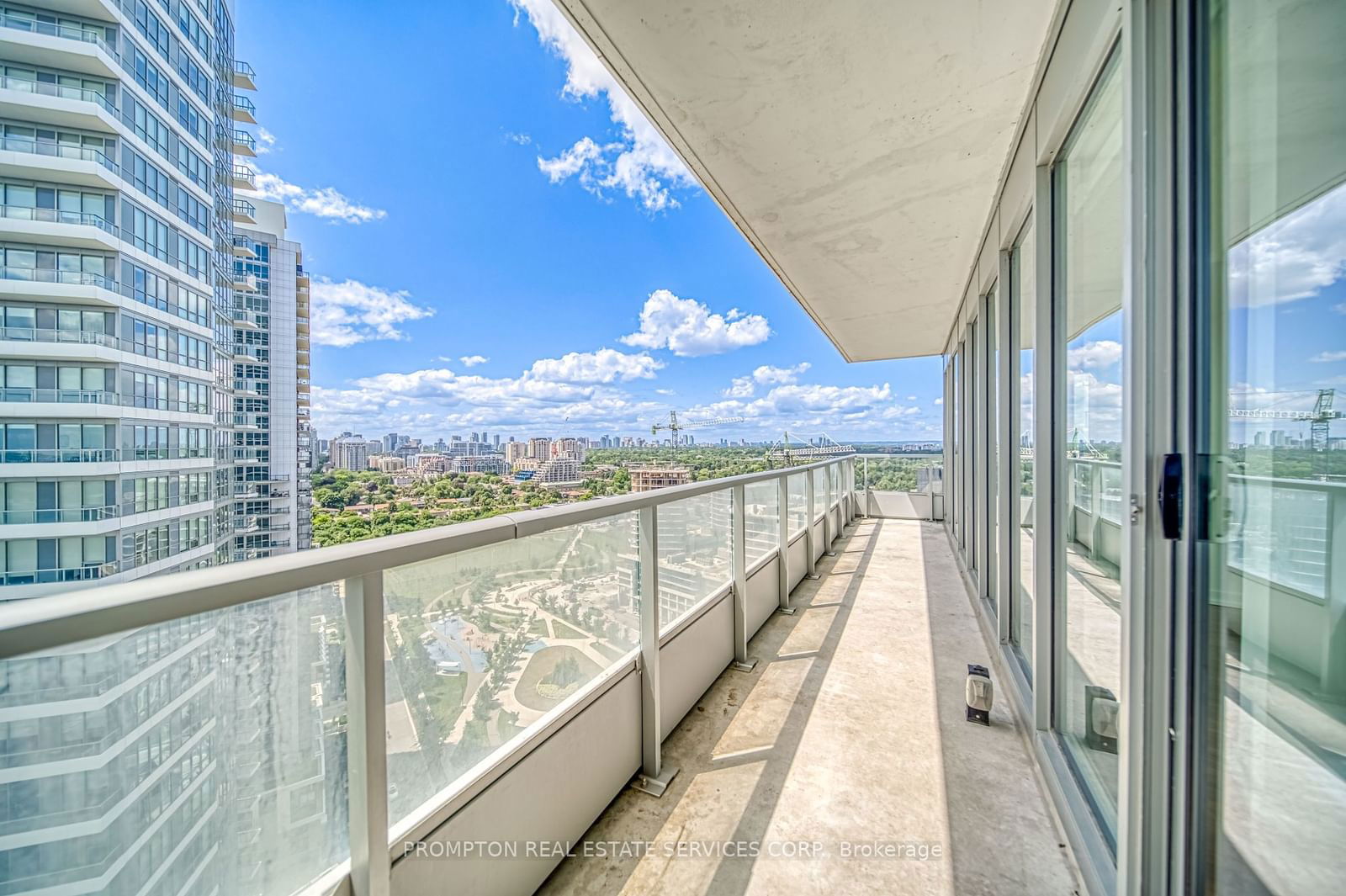 117 Mcmahon Dr, unit 2808 for sale - image #23