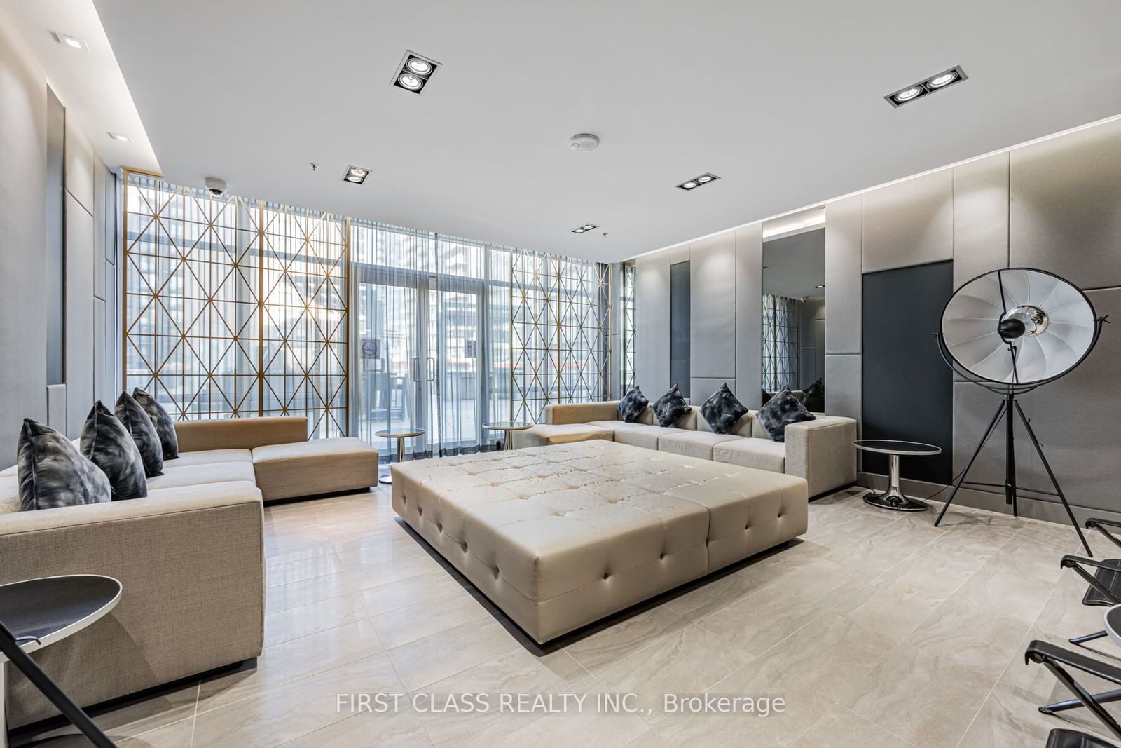 30 Nelson St, unit 4104 for sale - image #26