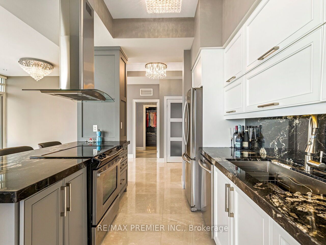 65 Bremner Blvd, unit 5104 for sale - image #8