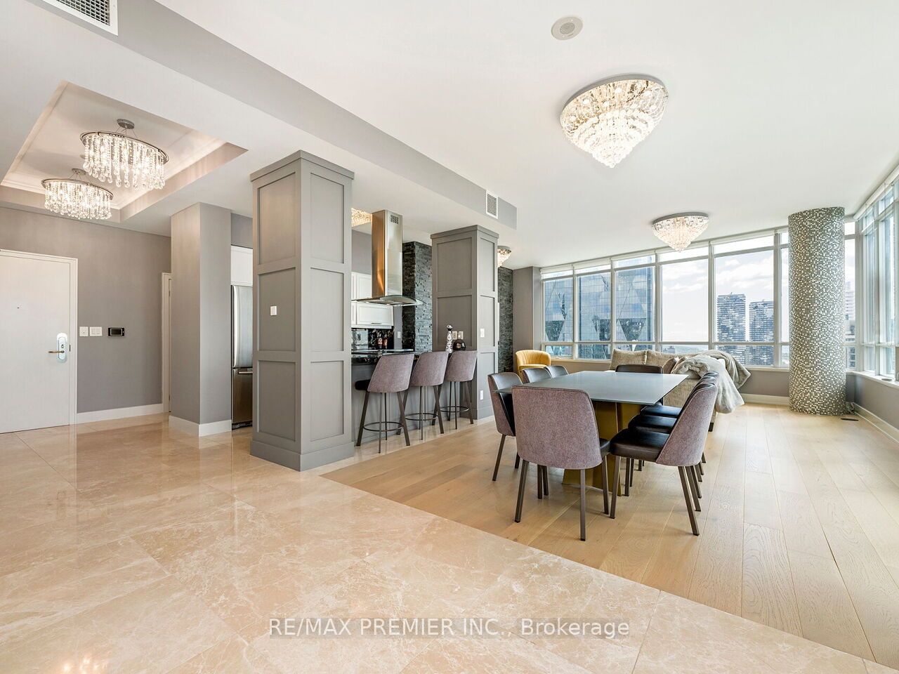 65 Bremner Blvd, unit 5104 for sale