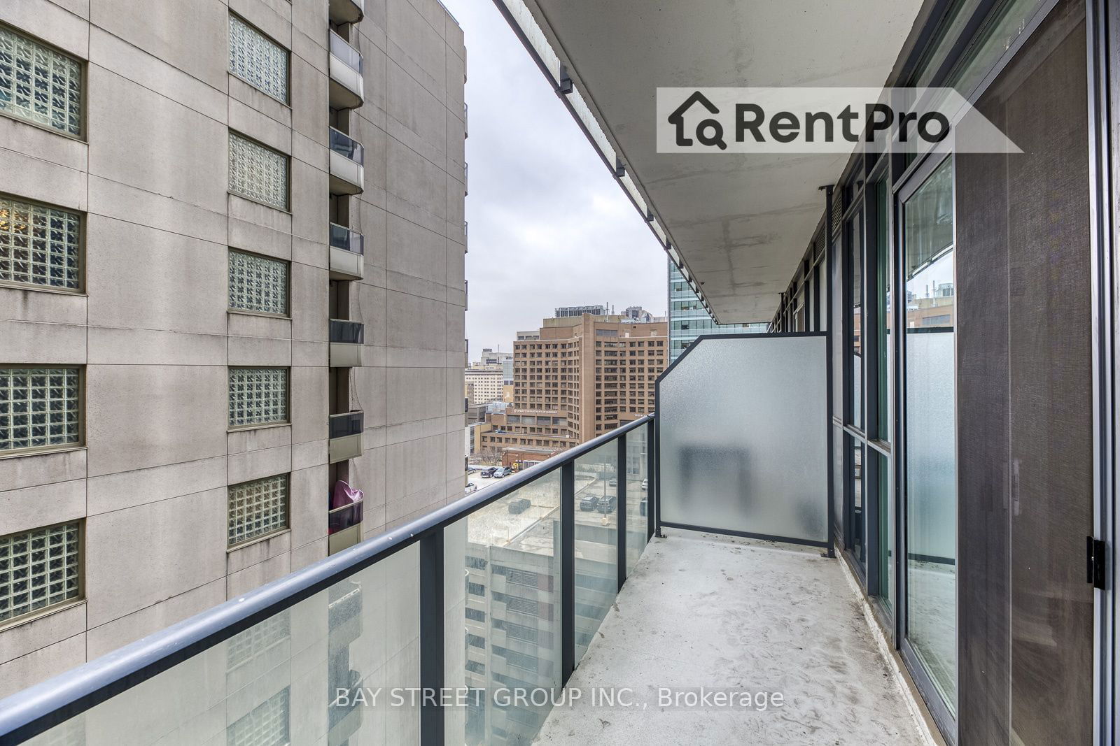 770 Bay St, unit 1208 for rent - image #18