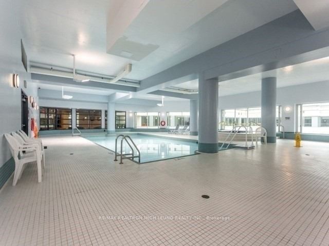 10 Yonge St, unit 3410 for rent - image #15