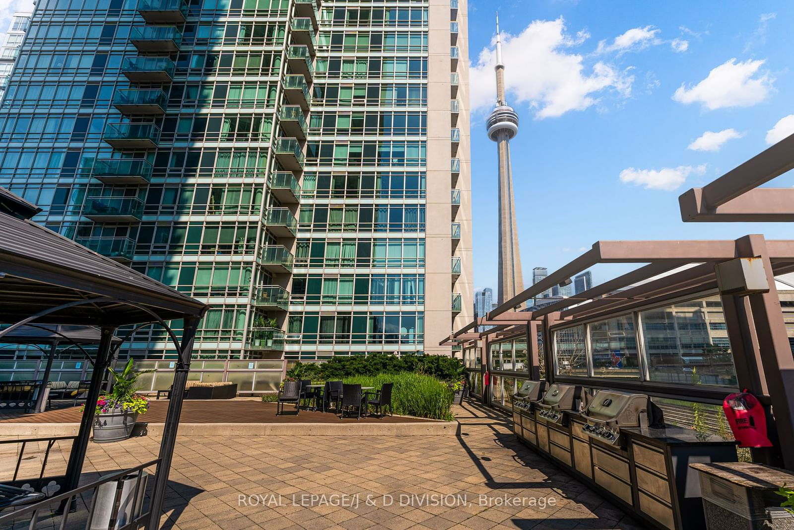 397 Front St W, unit 3606 for sale