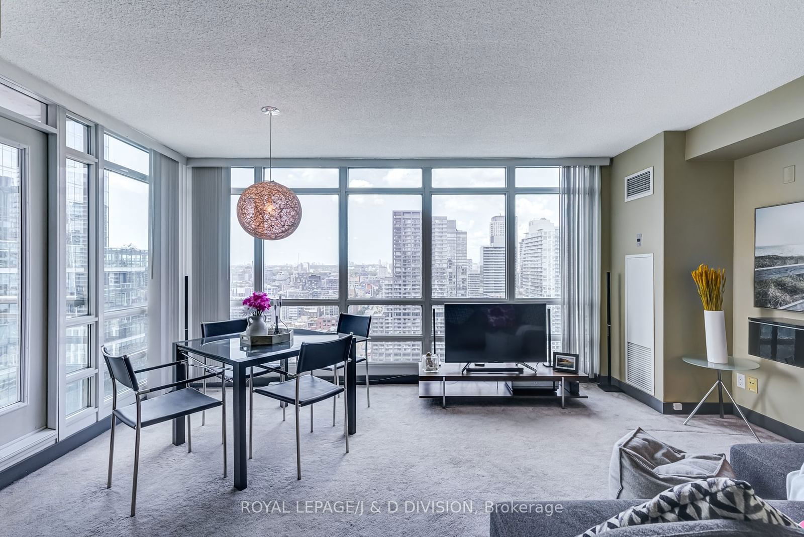 397 Front St W, unit 3606 for sale