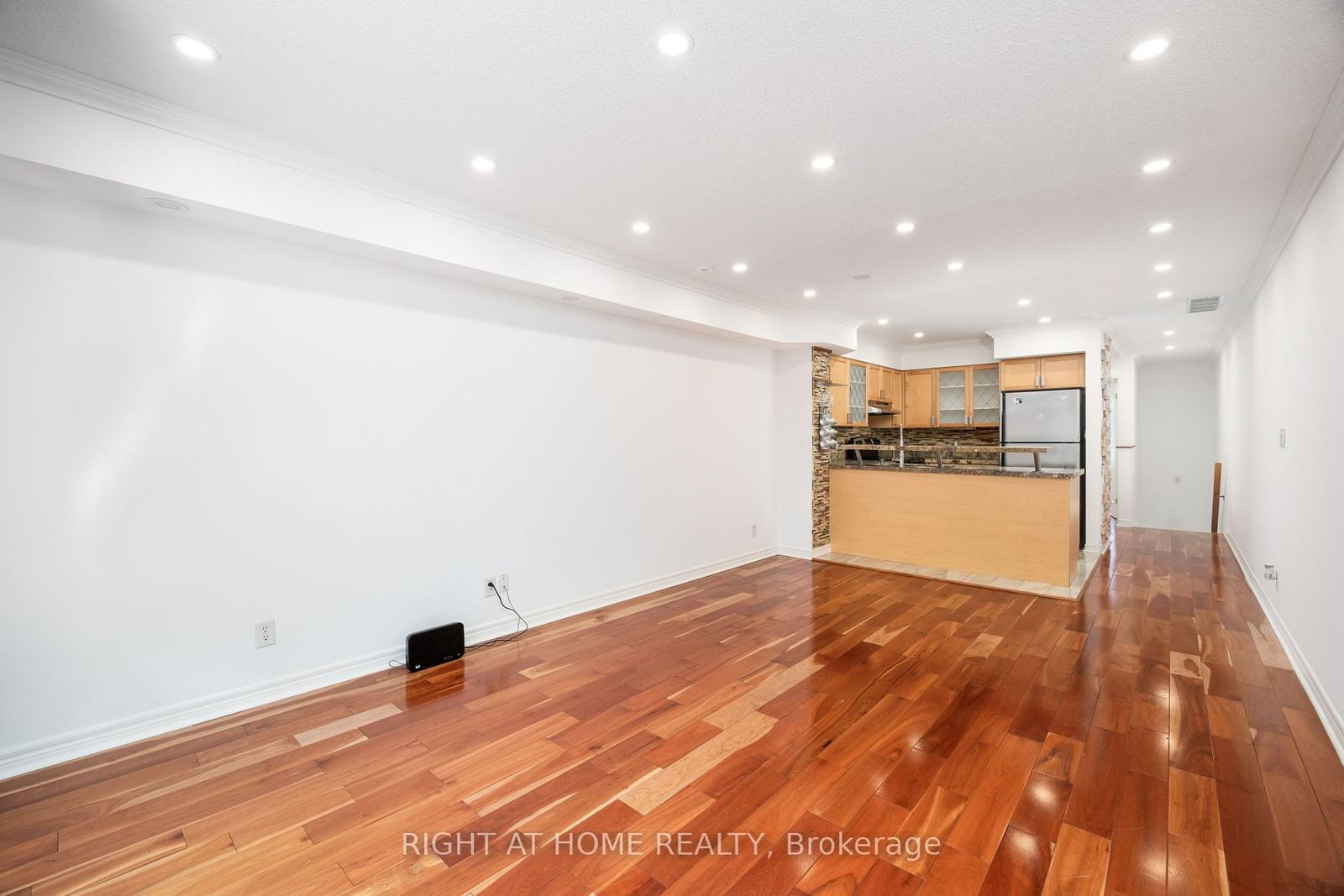 45 Cedarcroft Blvd, unit 6 for sale - image #4