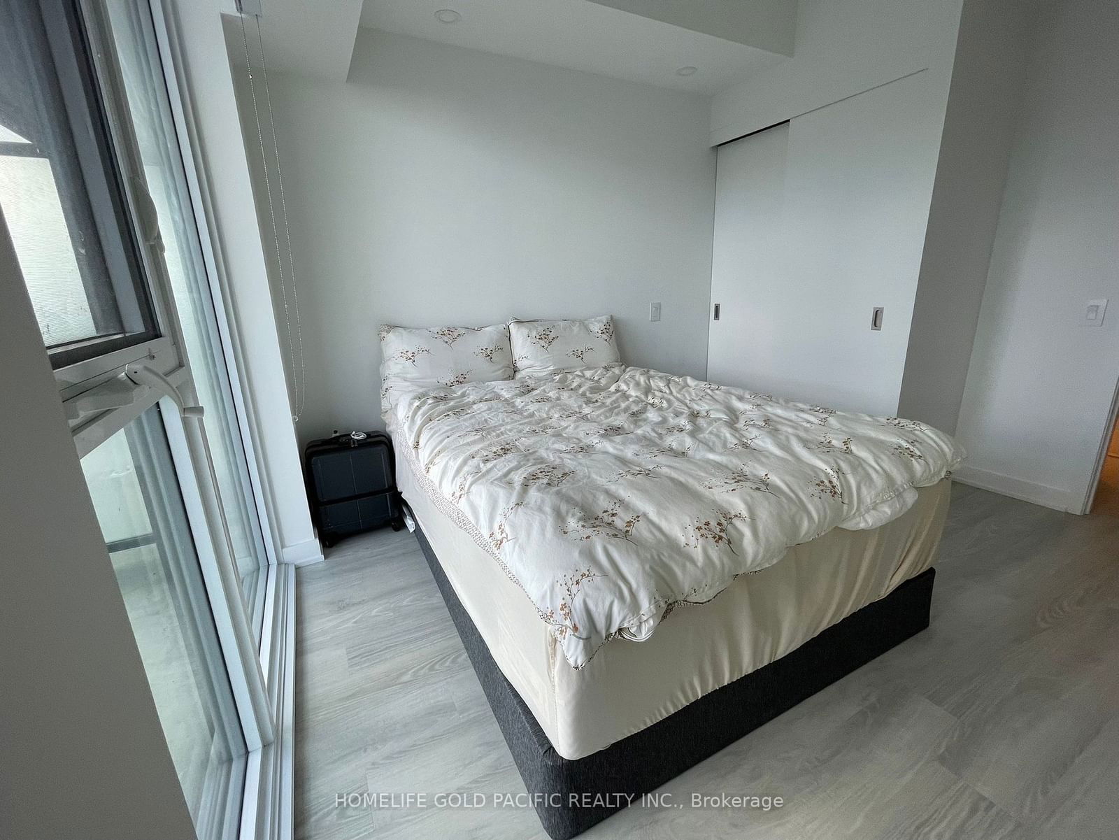 57 Spadina Ave, unit 1802 for rent - image #11