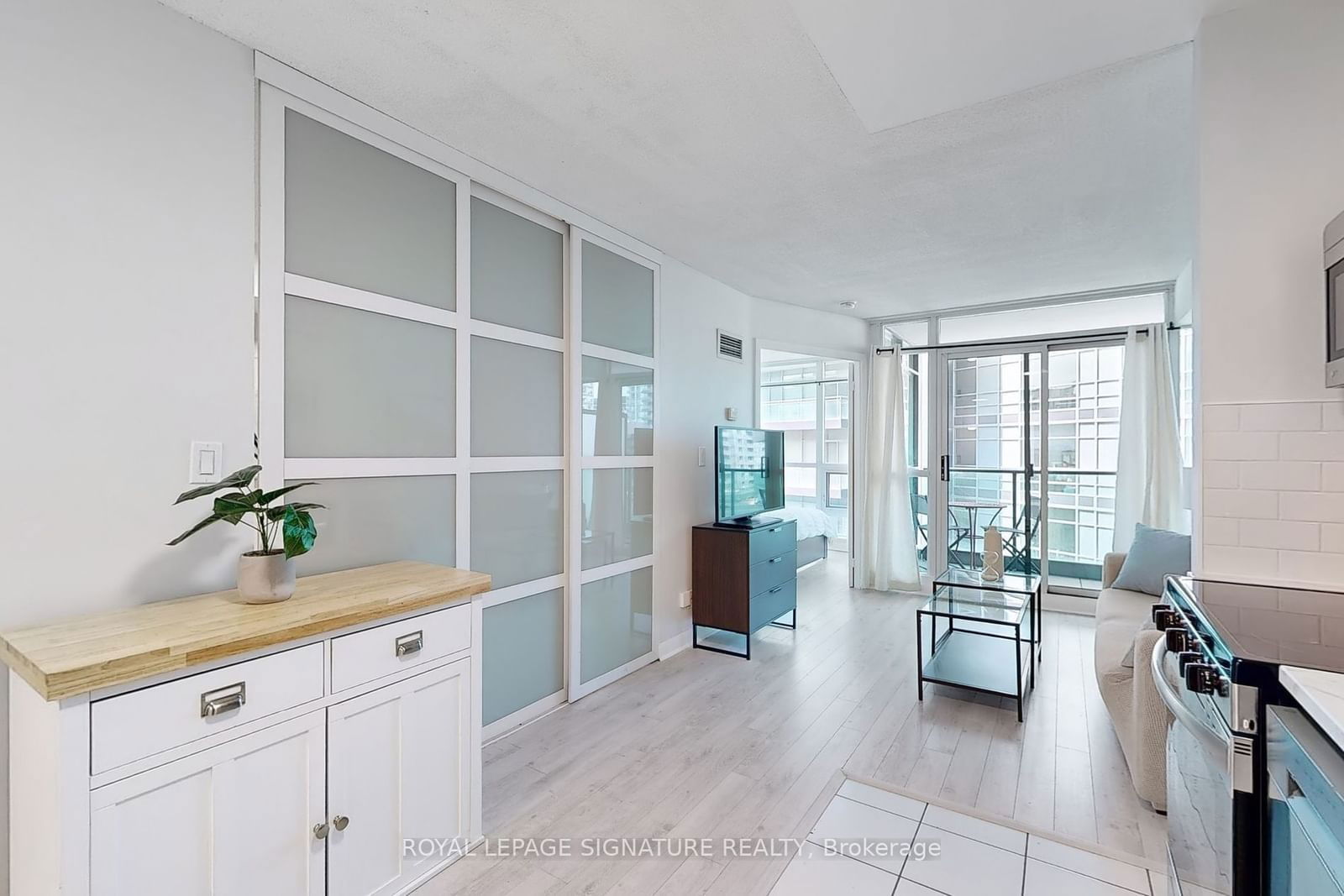 600 Fleet St, unit 1012 for sale - image #17