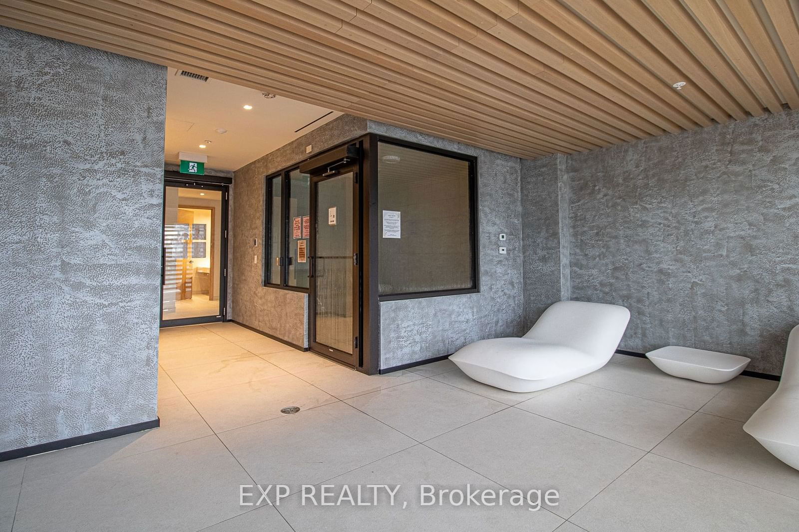 5 Defries St, unit 3211 for rent - image #32