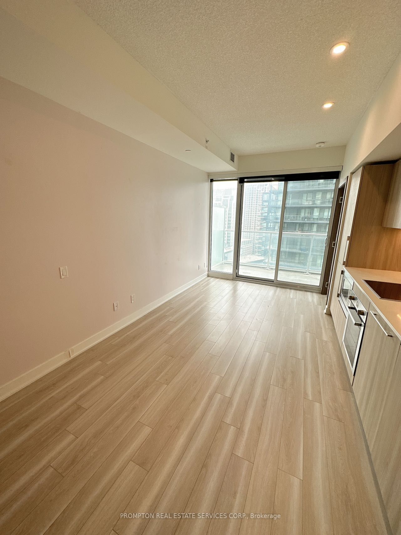 19 Bathurst St, unit 2602 for rent - image #8