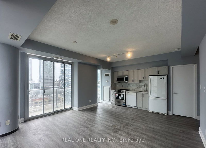 126 Simcoe St, unit 1408 for rent - image #1