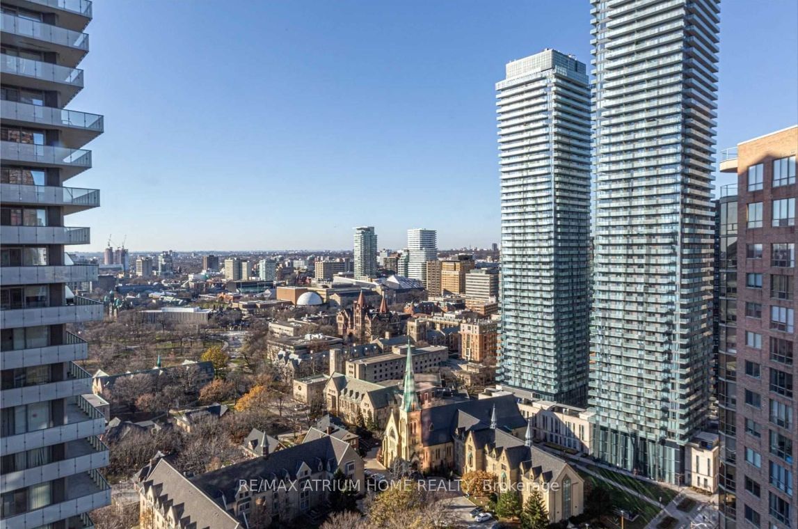 1001 Bay St, unit 2712 for rent - image #1