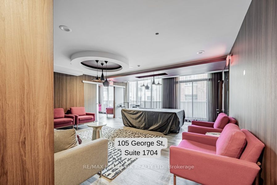 105 George St, unit 1704 for sale