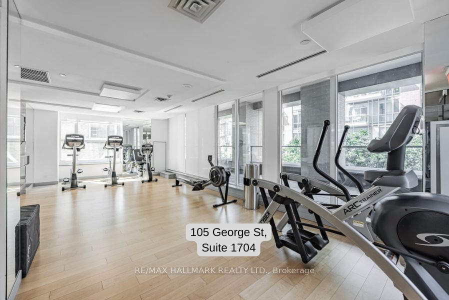 105 George St, unit 1704 for sale