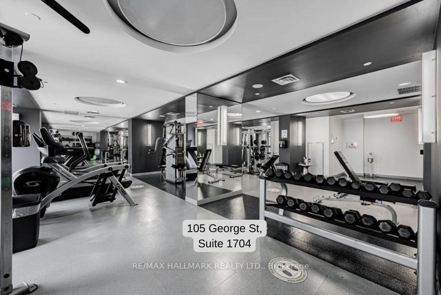 105 George St, unit 1704 for sale