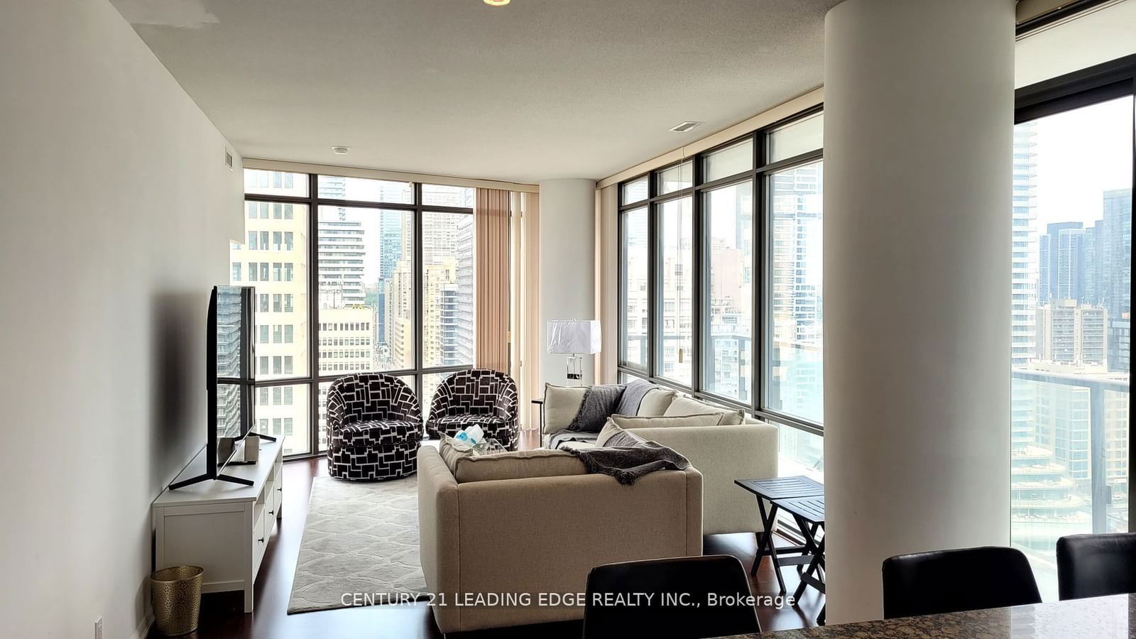 832 Bay St, unit 2505 for rent - image #12