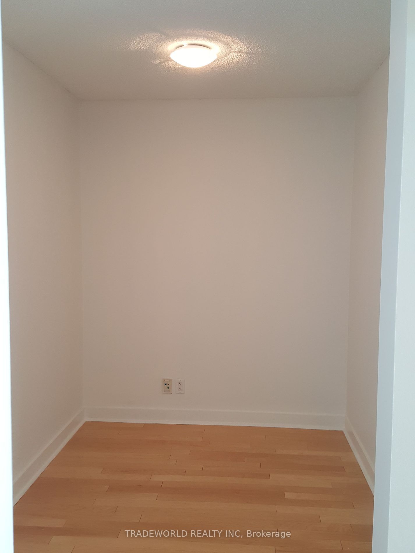 373 Front St W, unit 2806 for rent - image #8