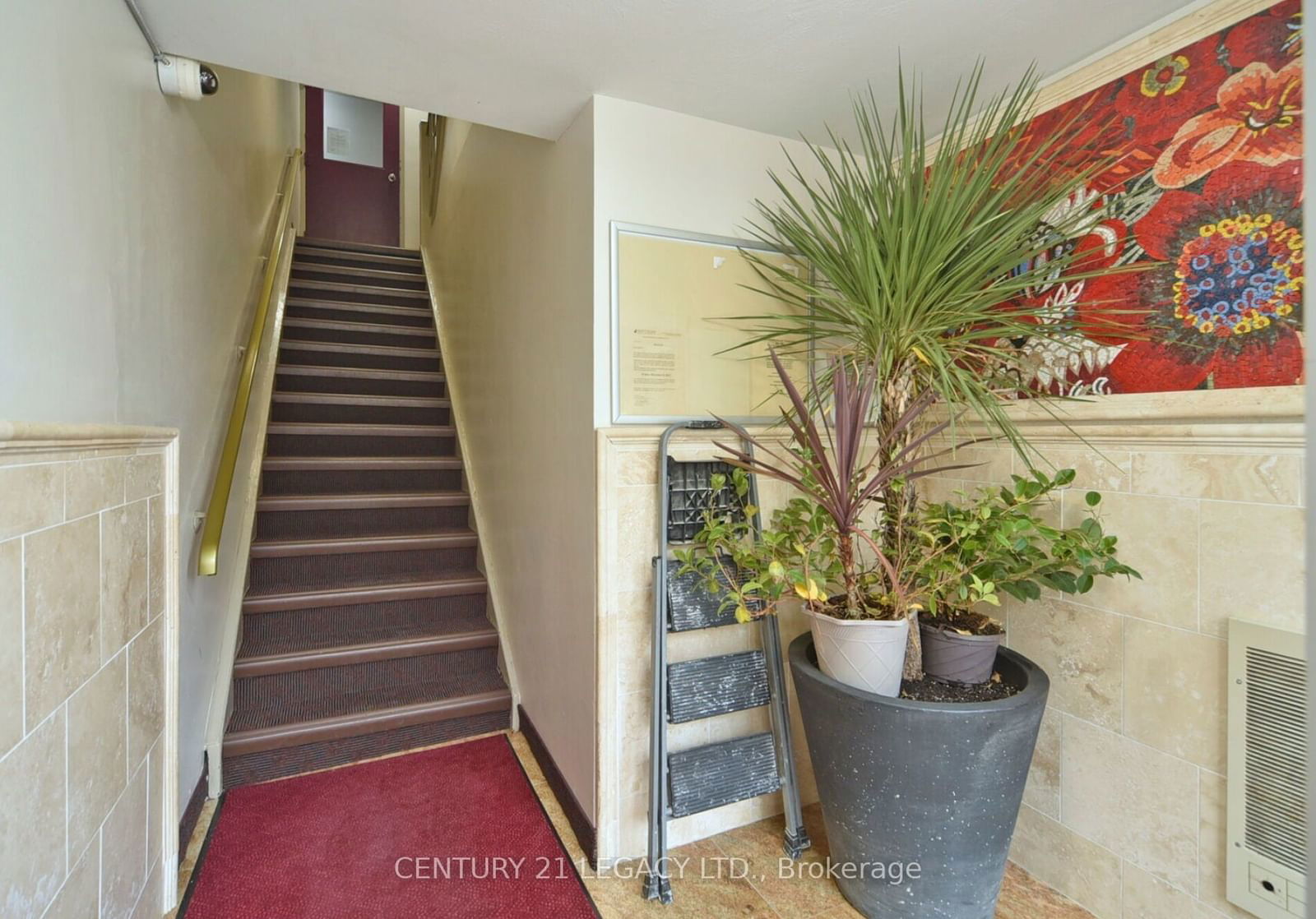 5877 Bathurst St, unit 204B for sale - image #4