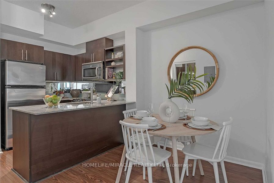 96 Saint Patrick St, unit 204 for rent - image #7