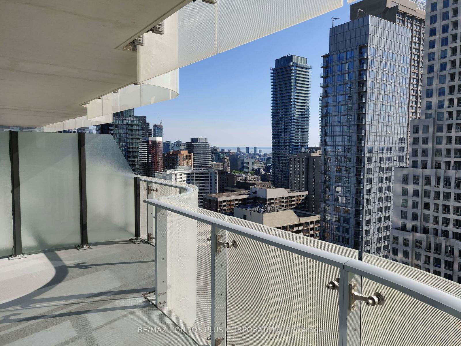 1 Bloor St E, unit 2509 for rent - image #7