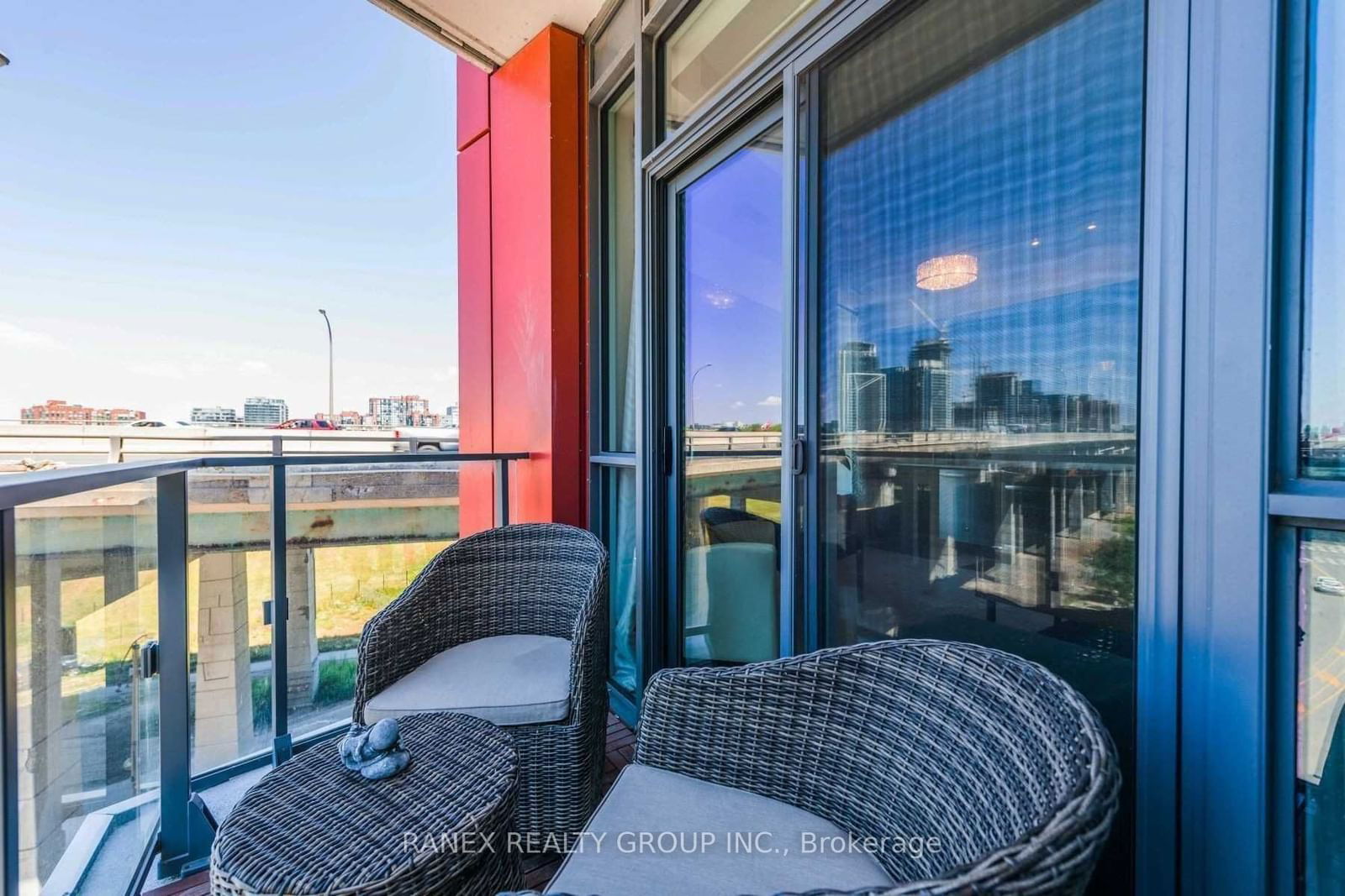 50 Bruyeres Mews St, unit 731 for sale - image #9