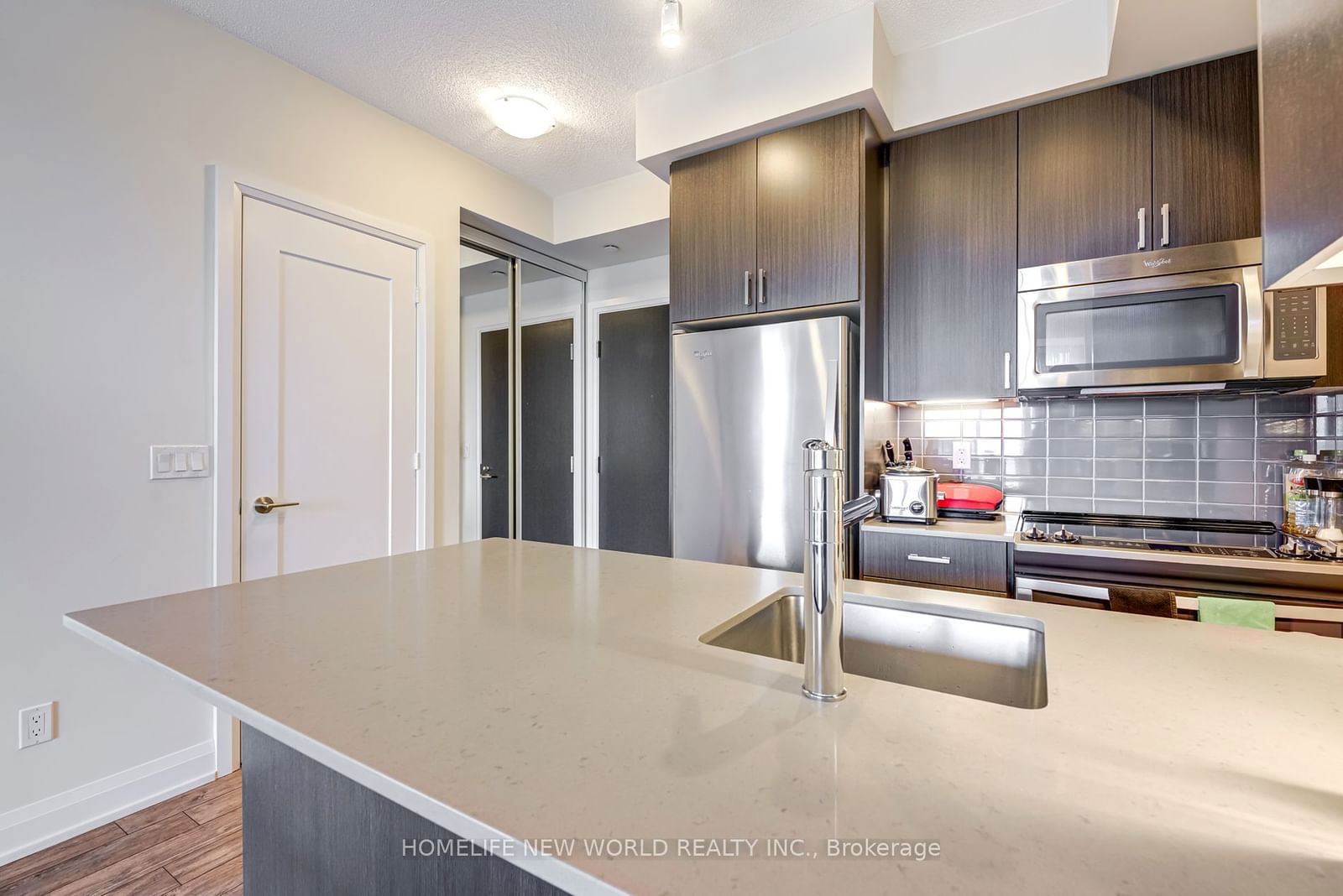 18 Graydon Hall Dr, unit 1002 for sale - image #8