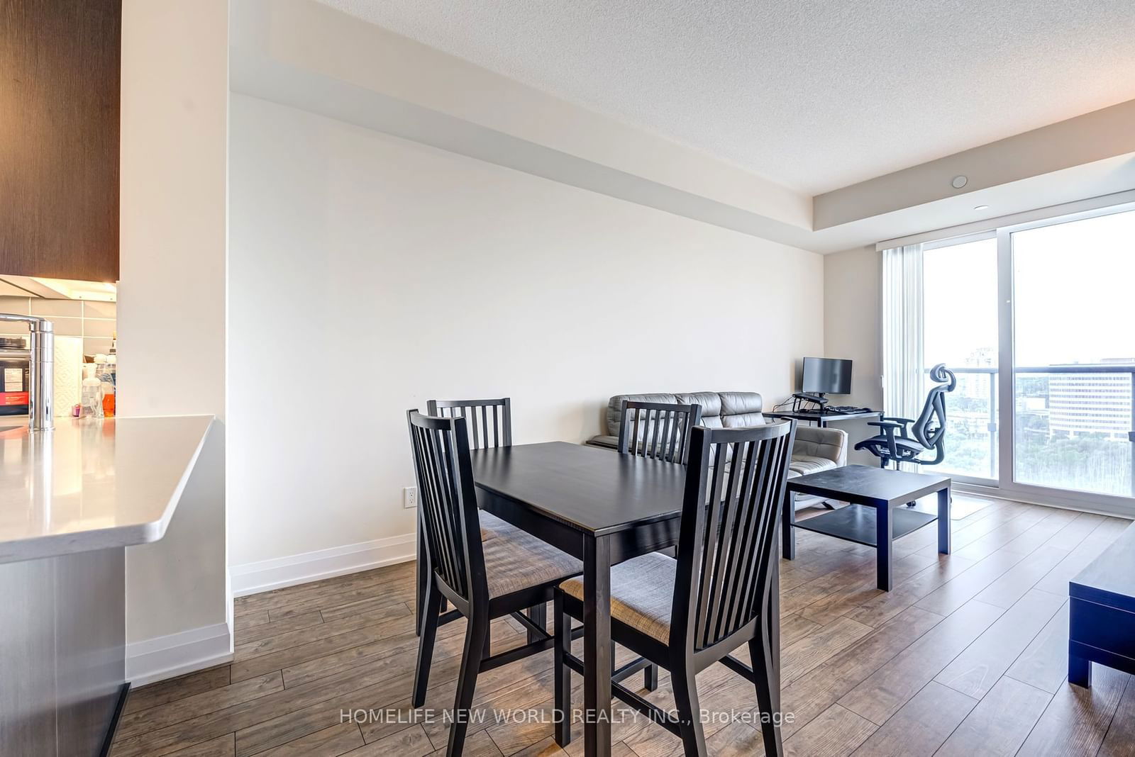 18 Graydon Hall Dr, unit 1002 for sale - image #9