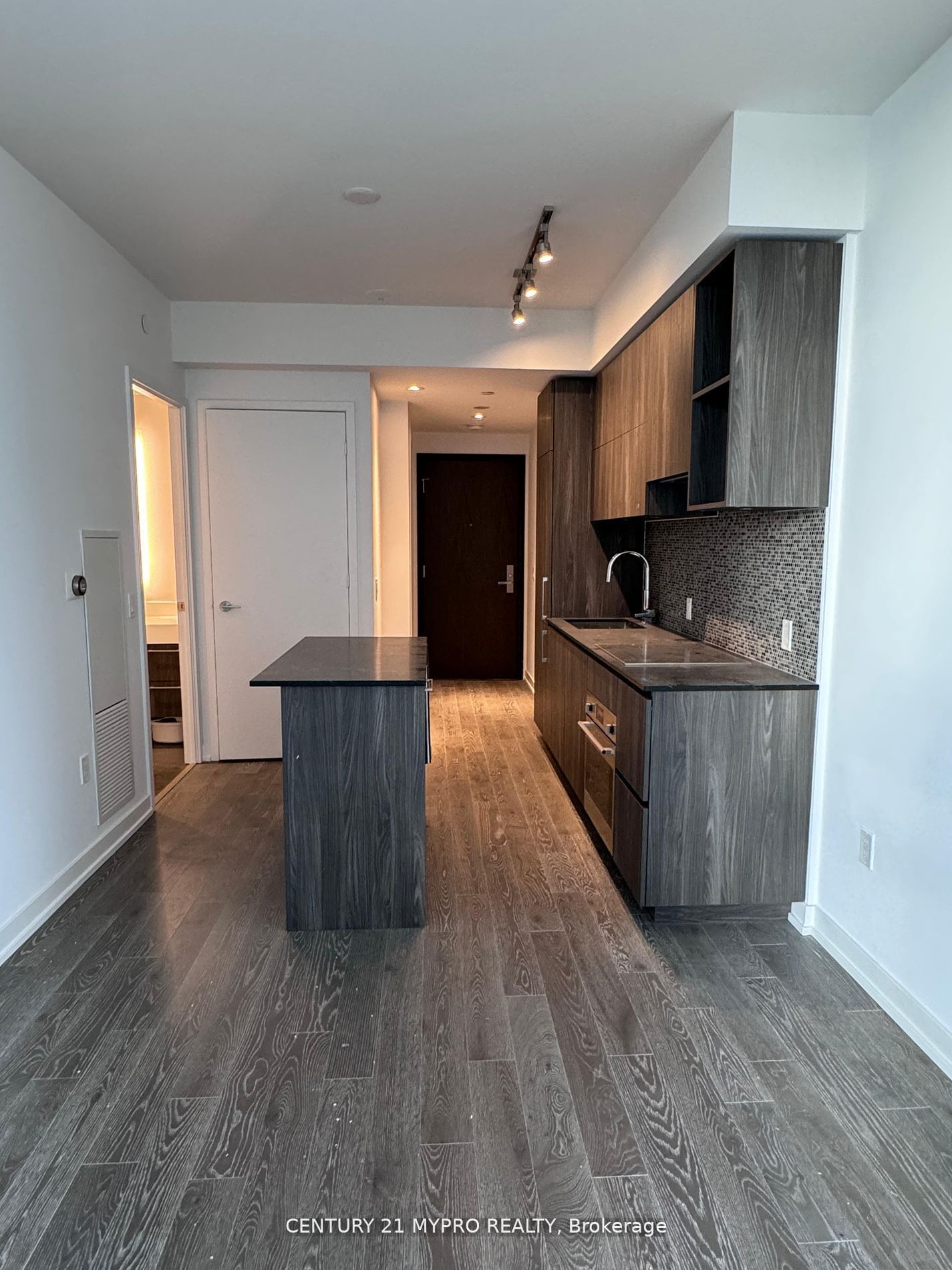 1 Yorkville Ave, unit 3603 for rent