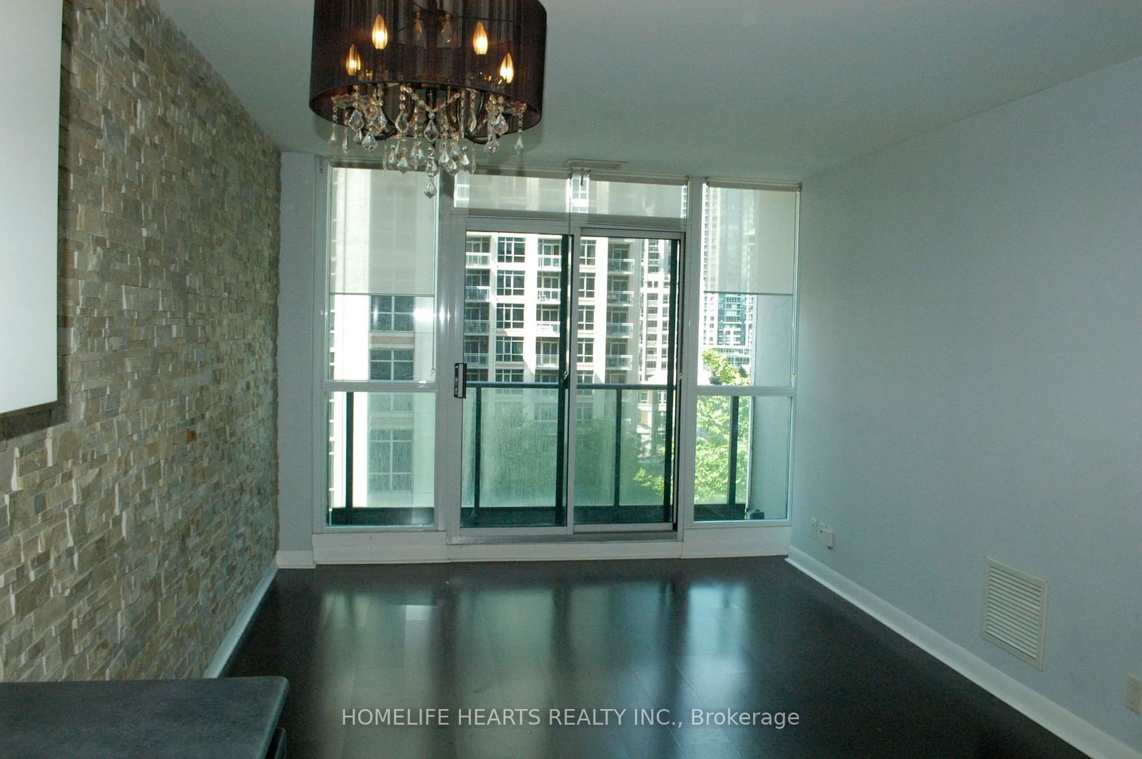 600 Fleet St, unit 723 for rent