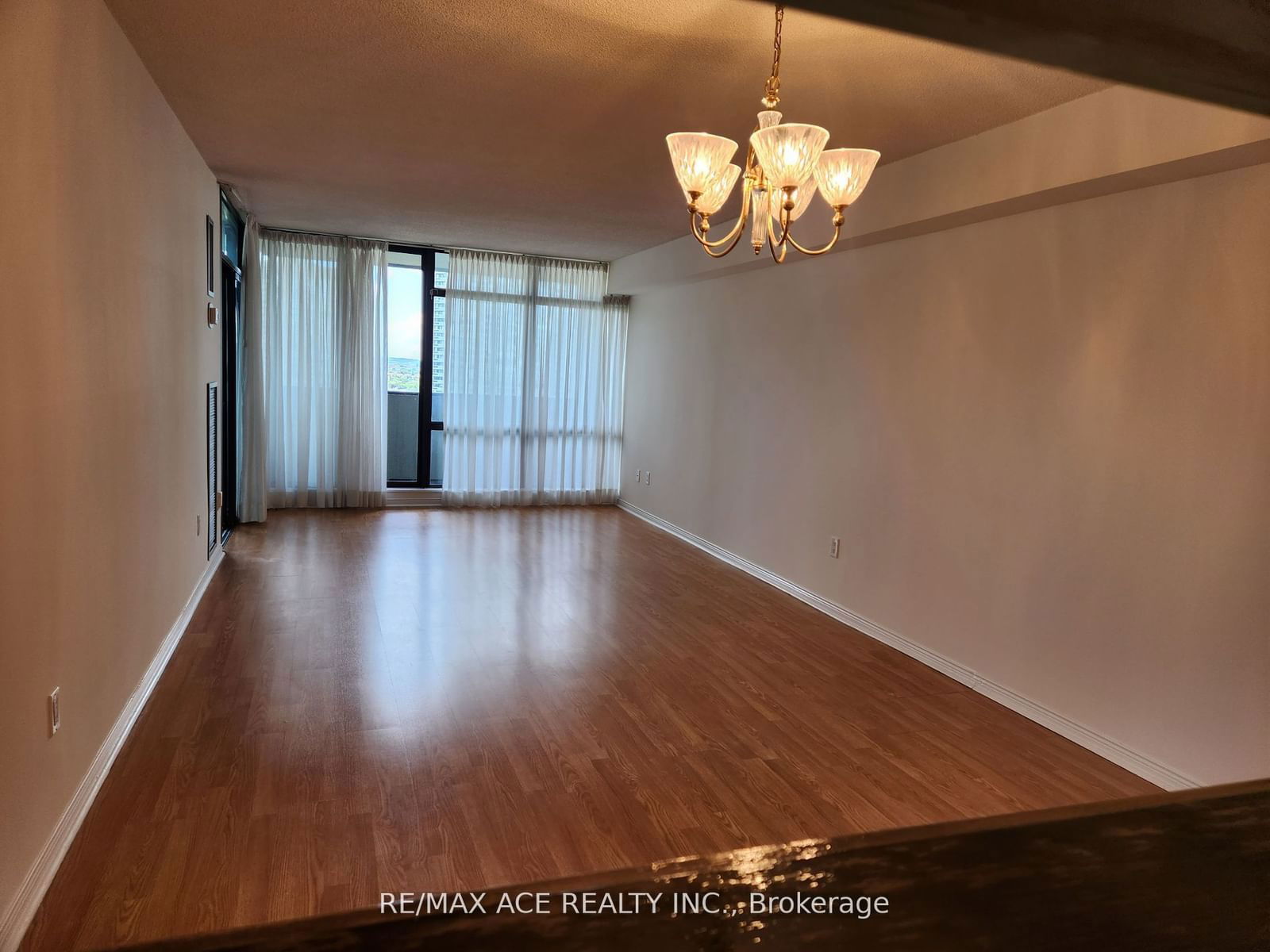 1555 Finch Ave E, unit 1609 for rent - image #4