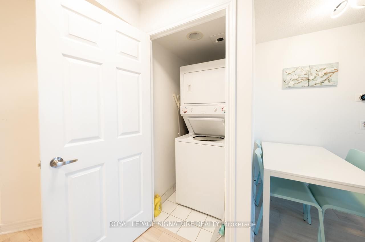 763 Bay St, unit 2702 for rent - image #8