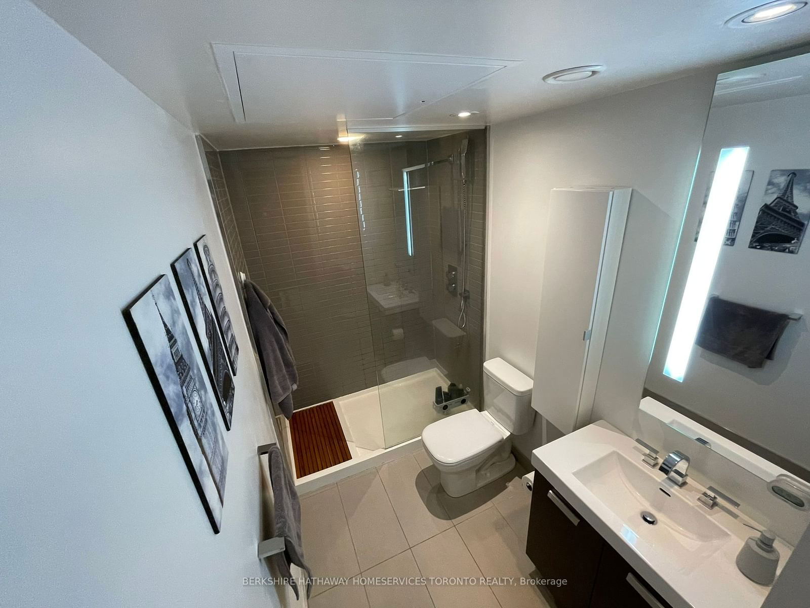 38 Stewart St, unit 1105 for rent - image #8