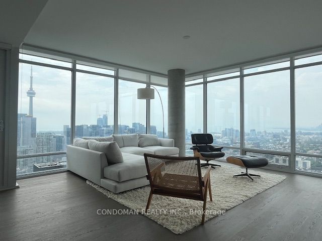 488 University Ave, unit 4210 for rent - image #1