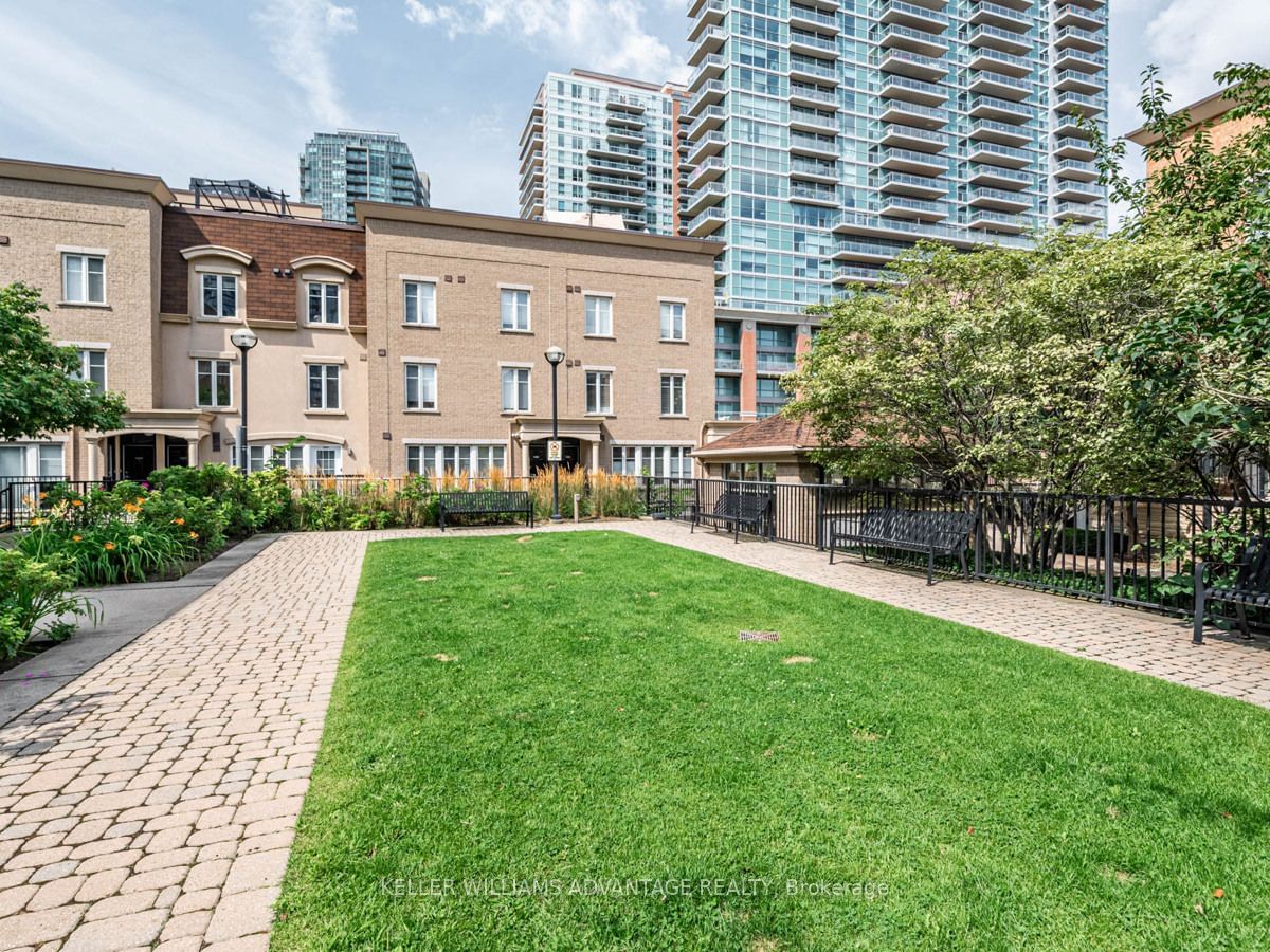 Liberty Village Townhomes, West End, Toronto